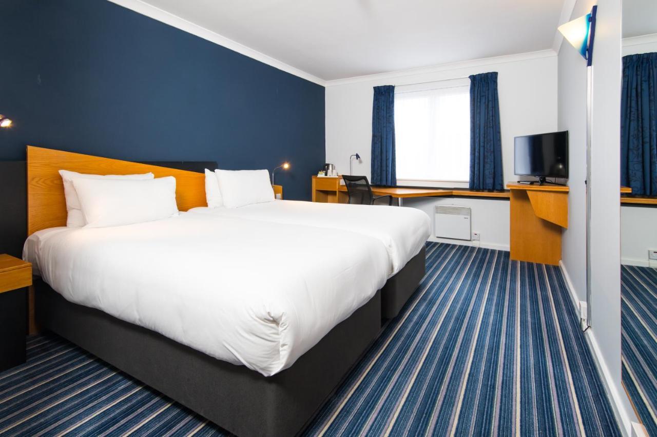 Express East By Ihg Манчестер