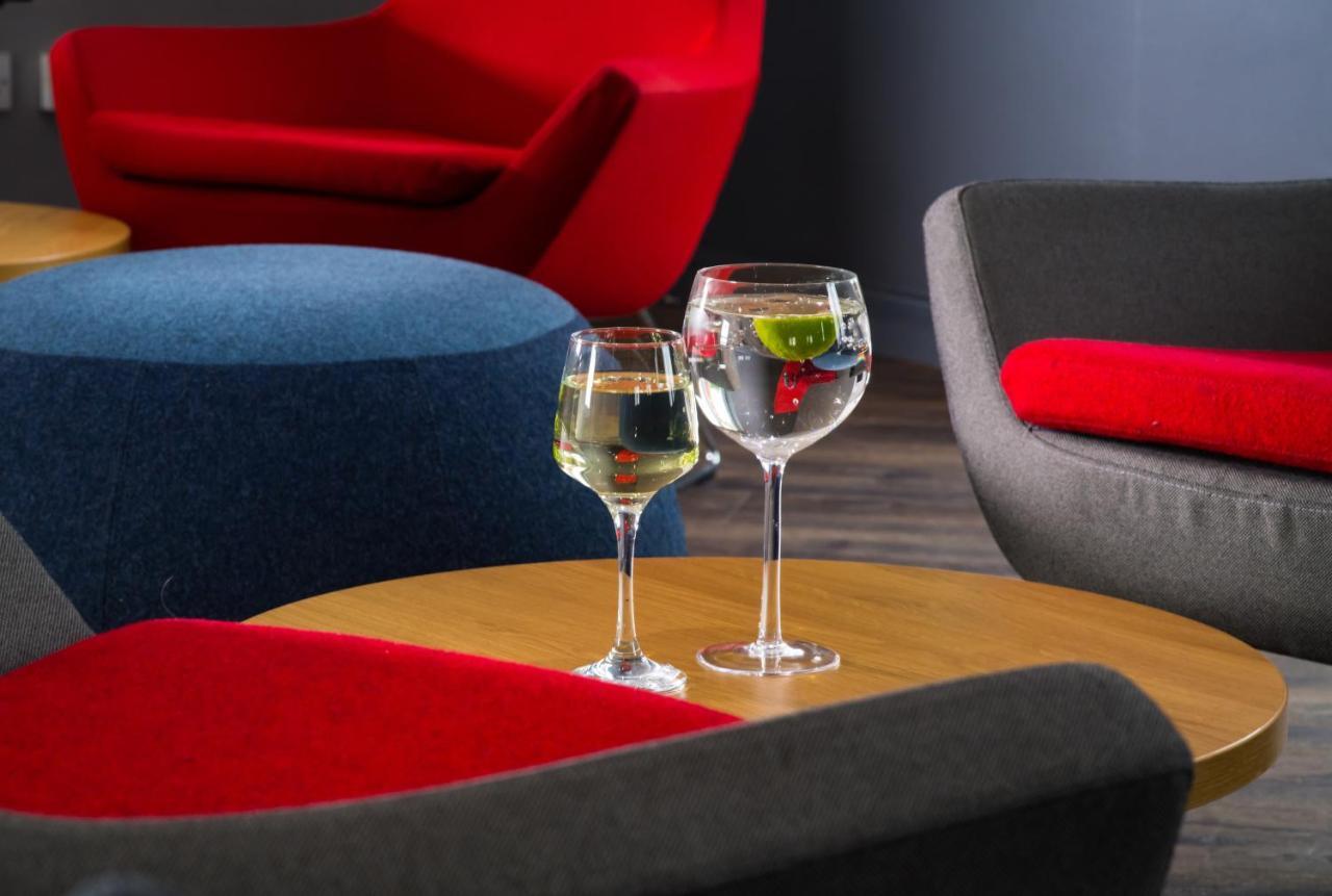 Express East By Ihg Отель 3*