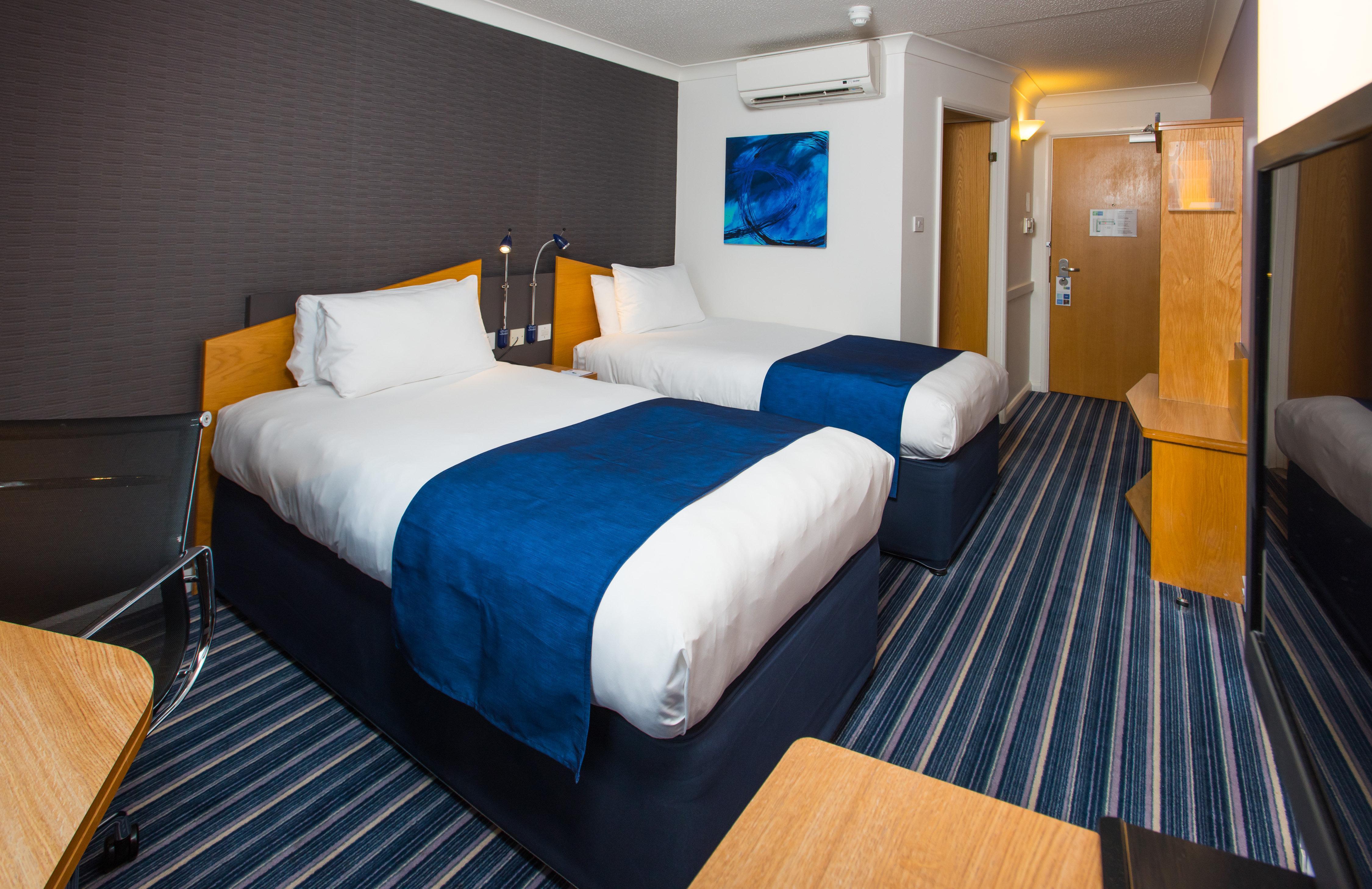Express East By Ihg Отель 3*