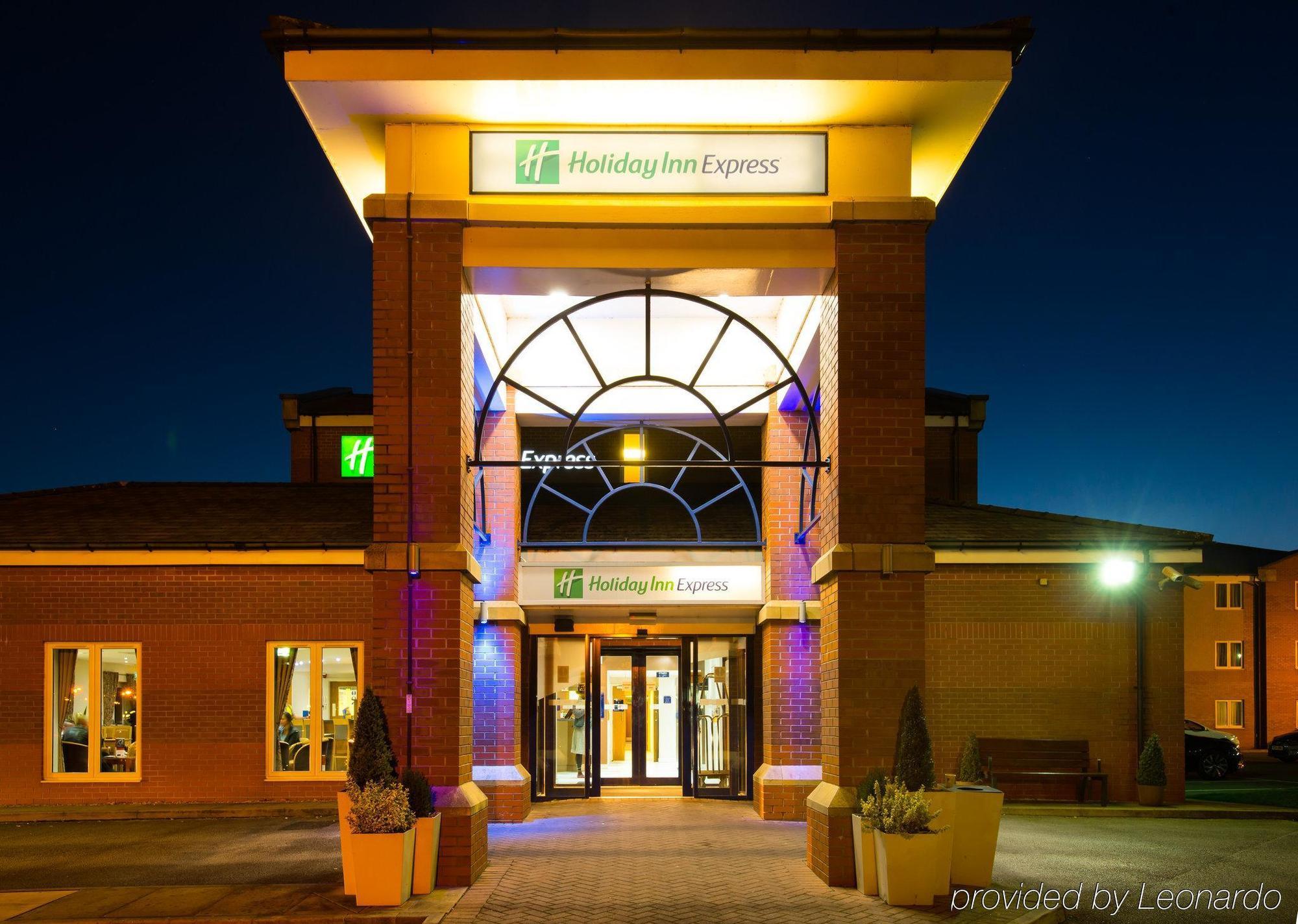 Express East By Ihg Манчестер