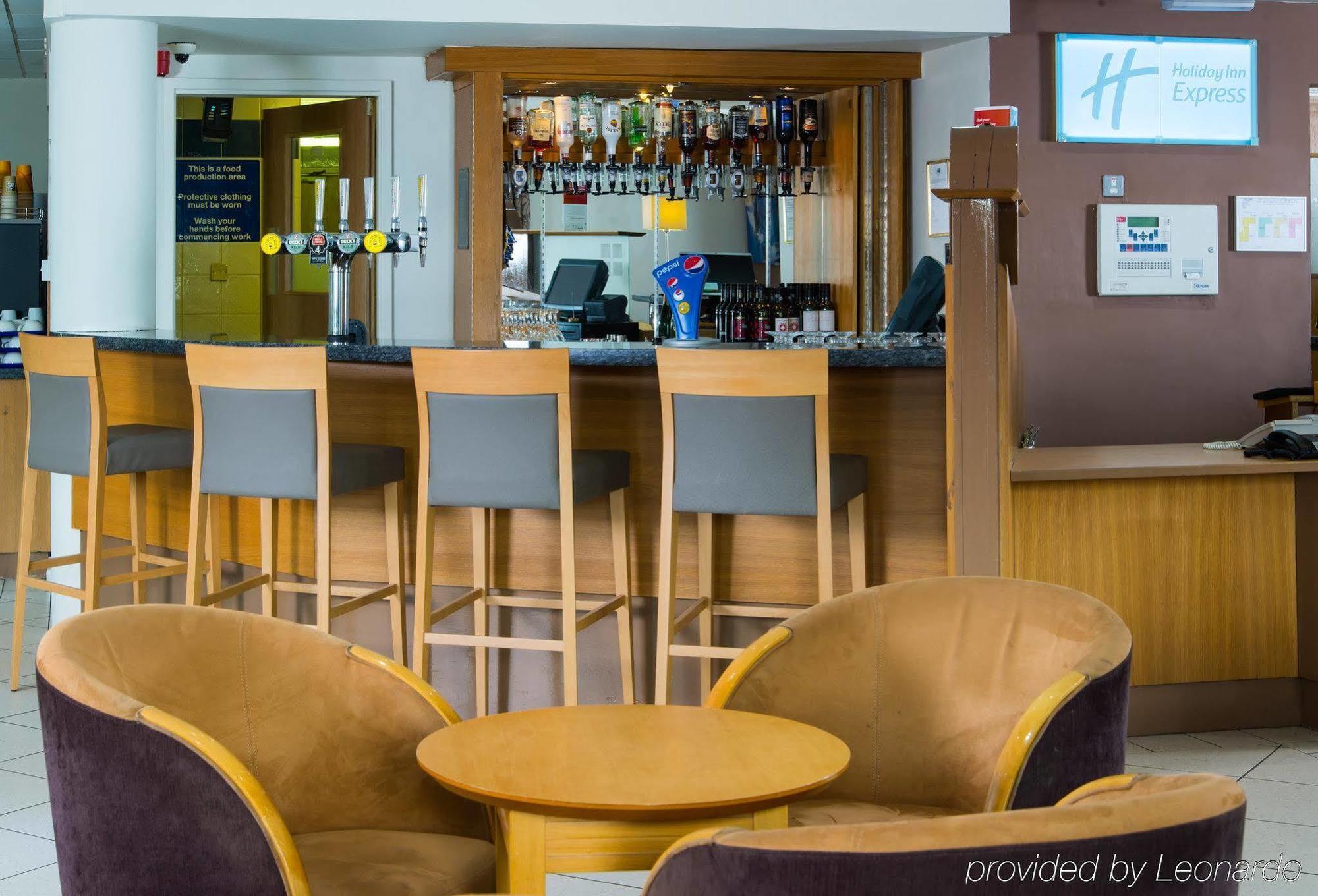 Отель Express East By Ihg