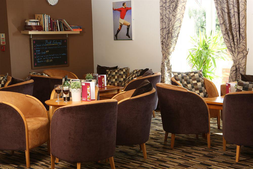 Express East By Ihg Отель